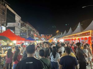 (Suasana Cap Go Meh 2025 Pontianak pada saat malam hari, sumber : tim Bio Insuleaf)