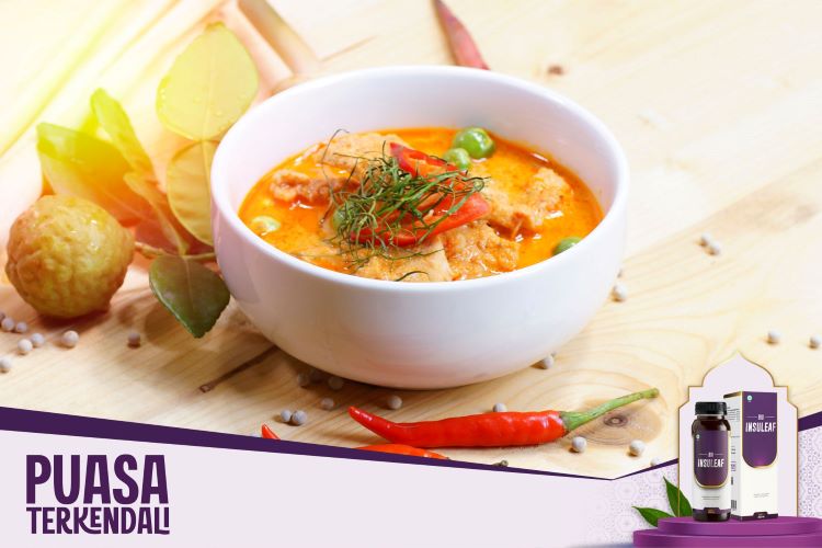 (Opor ayam, sumber : canva)
