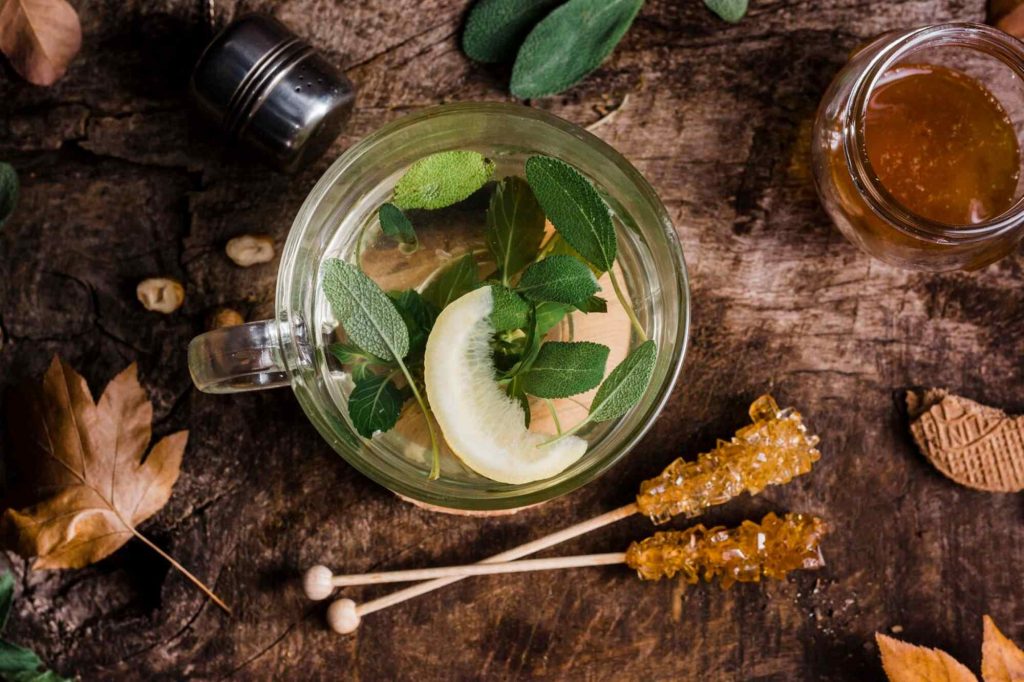 (Ilustrasi minuman herbal yang sedang direbus, sumber : freepik)